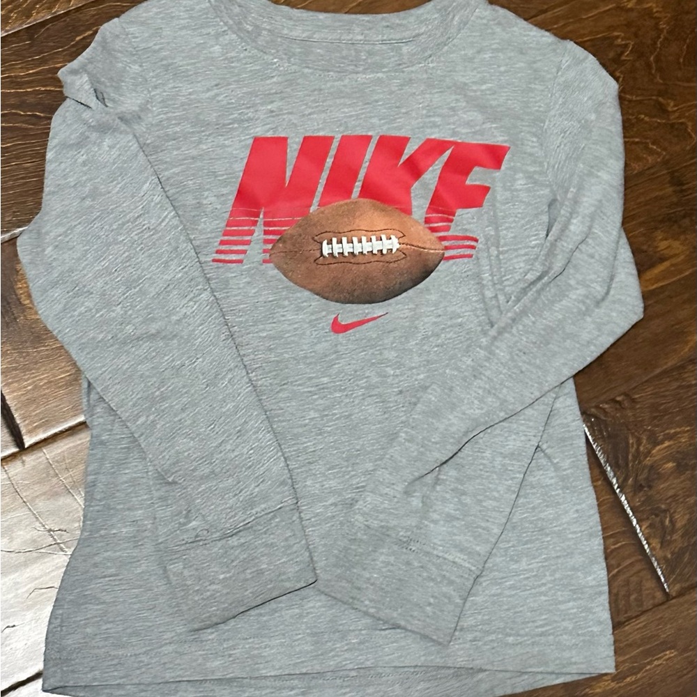 Nike Kids Gray Long Sleeve Tee